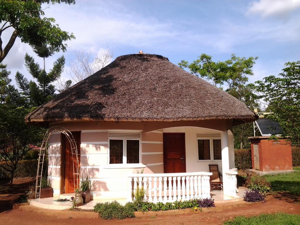 Brownstone Country Home Lira Εξωτερικό φωτογραφία