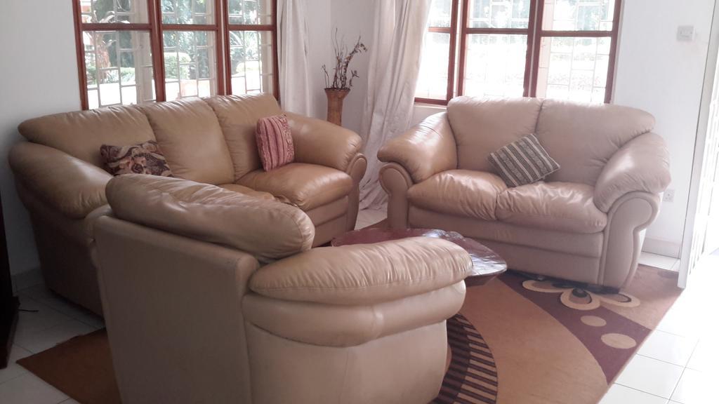 Brownstone Country Home Lira Εξωτερικό φωτογραφία