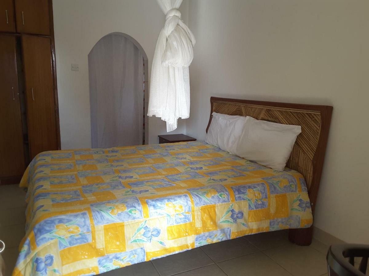 Brownstone Country Home Lira Εξωτερικό φωτογραφία
