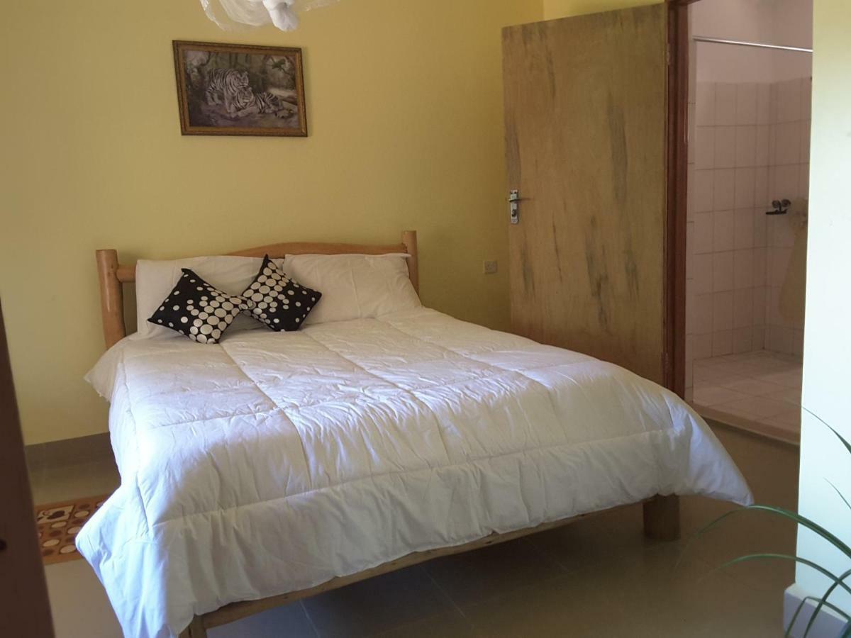 Brownstone Country Home Lira Εξωτερικό φωτογραφία